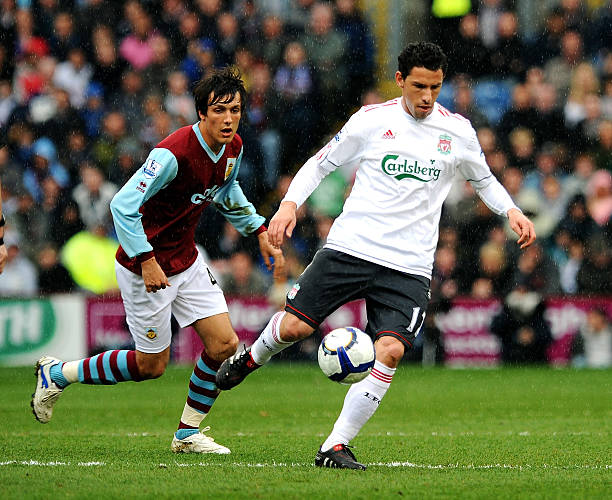 本纳赛尔 本纳赛尔